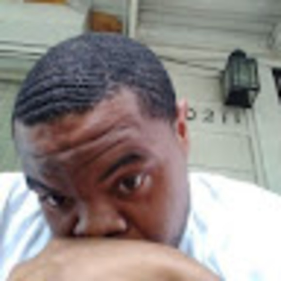 Meet your Posher, Carlin - Picture 1 of 1